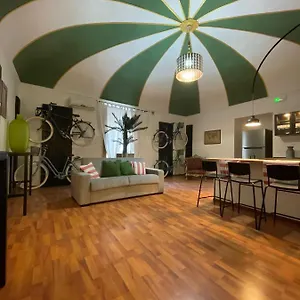 Bibike Apartment Catania