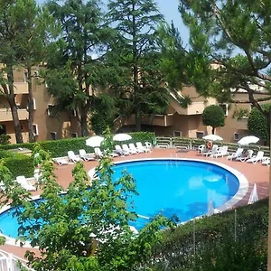  Apartment La Madonnina Vacation Flats