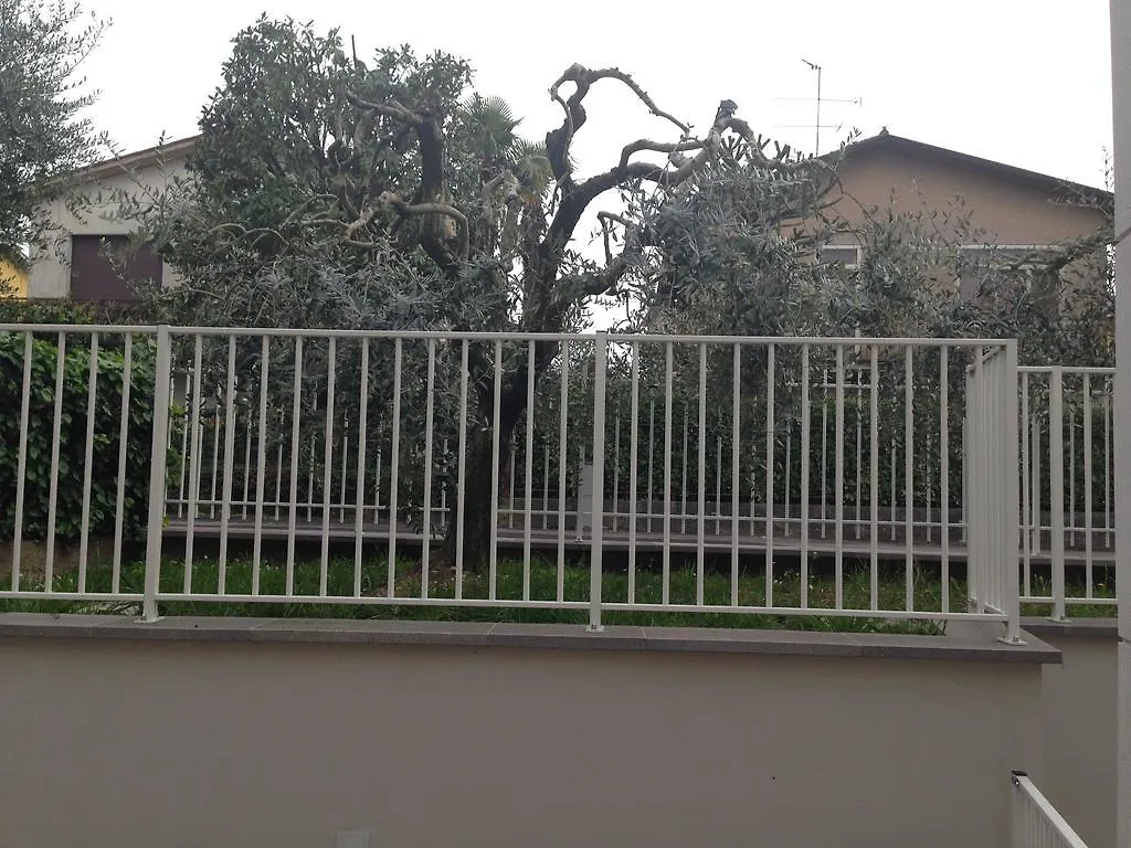 Appartamento Casa Armonia Peschiera del Garda 0*,  Italia